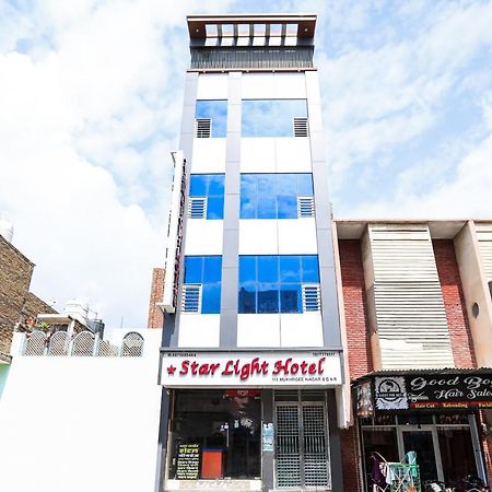 Oyo 71693 Starlight Hotel Gangānagar Dış mekan fotoğraf
