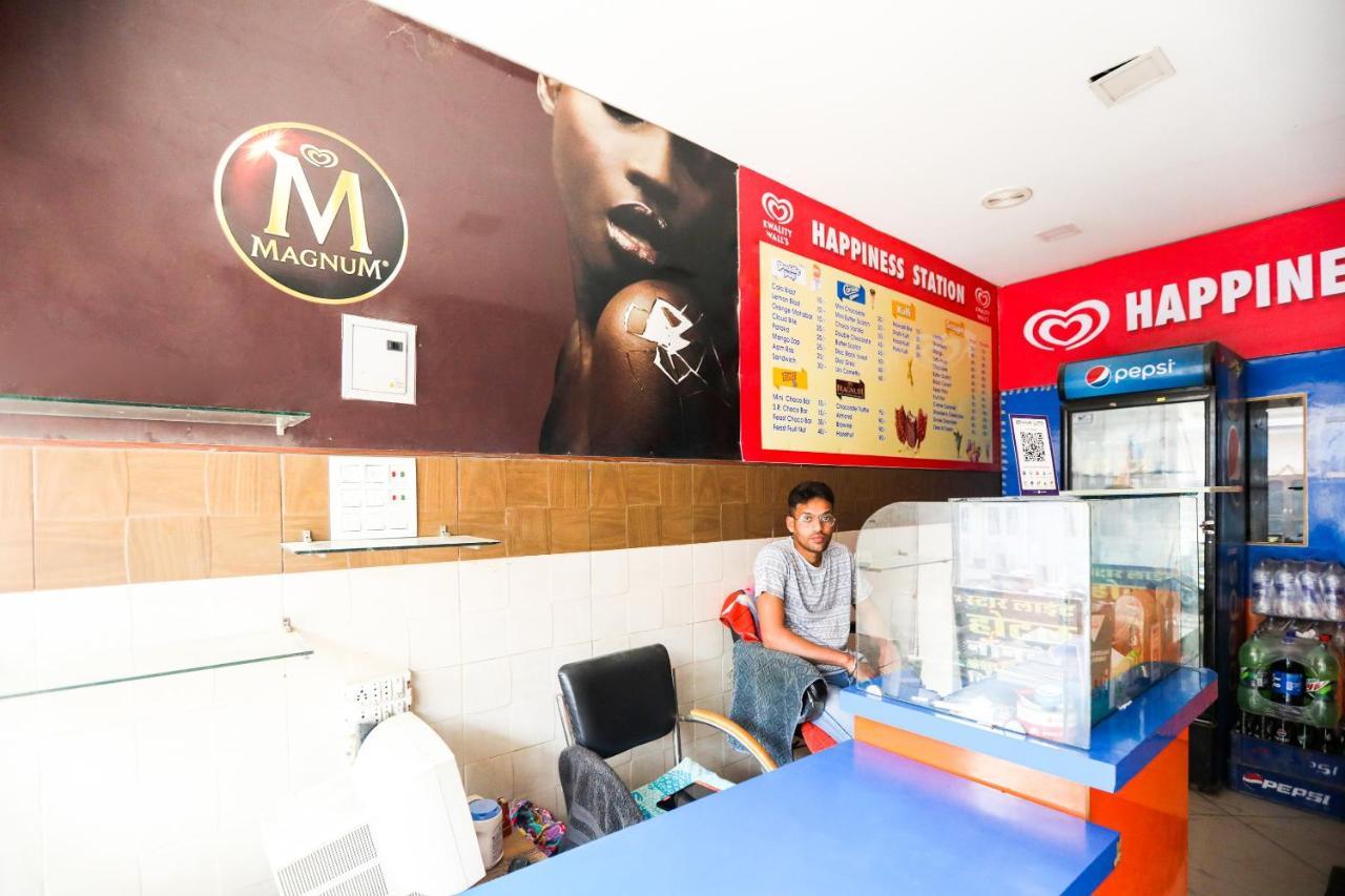Oyo 71693 Starlight Hotel Gangānagar Dış mekan fotoğraf